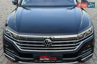 Внедорожник / Кроссовер Volkswagen Touareg 2022 в 