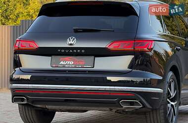 Внедорожник / Кроссовер Volkswagen Touareg 2022 в 
