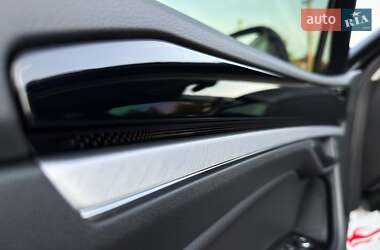 Внедорожник / Кроссовер Volkswagen Touareg 2022 в 