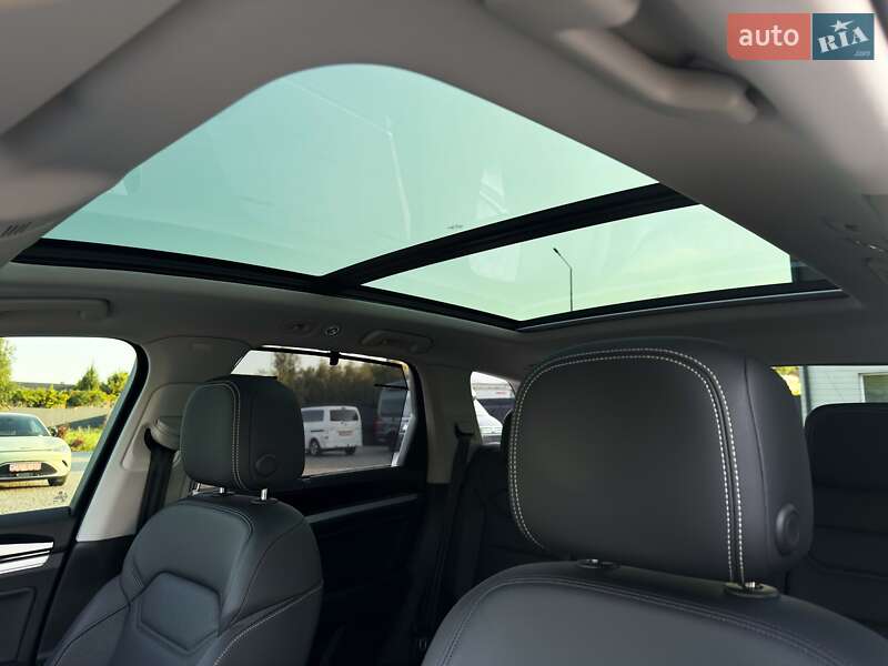 Позашляховик / Кросовер Volkswagen Touareg 2022 в Луцьку