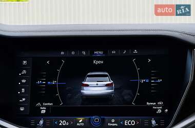 Внедорожник / Кроссовер Volkswagen Touareg 2022 в 