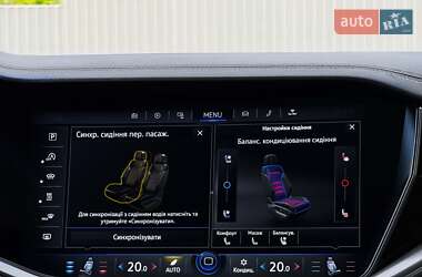 Внедорожник / Кроссовер Volkswagen Touareg 2022 в 