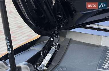 Внедорожник / Кроссовер Volkswagen Touareg 2022 в 