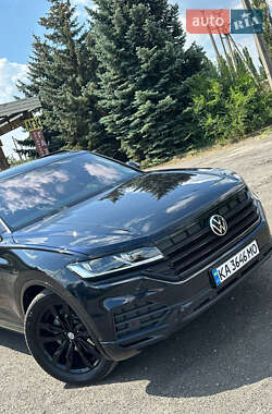 Внедорожник / Кроссовер Volkswagen Touareg 2021 в Кривом Роге