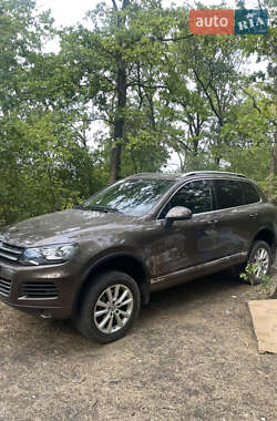 Позашляховик / Кросовер Volkswagen Touareg 2010 в Кривому Розі
