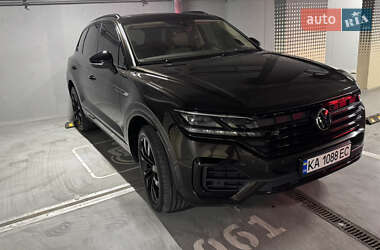 Внедорожник / Кроссовер Volkswagen Touareg 2021 в Киеве