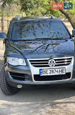 Внедорожник / Кроссовер Volkswagen Touareg 2008 в Николаеве