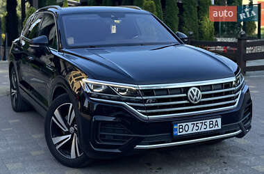 Позашляховик / Кросовер Volkswagen Touareg 2018 в Тернополі
