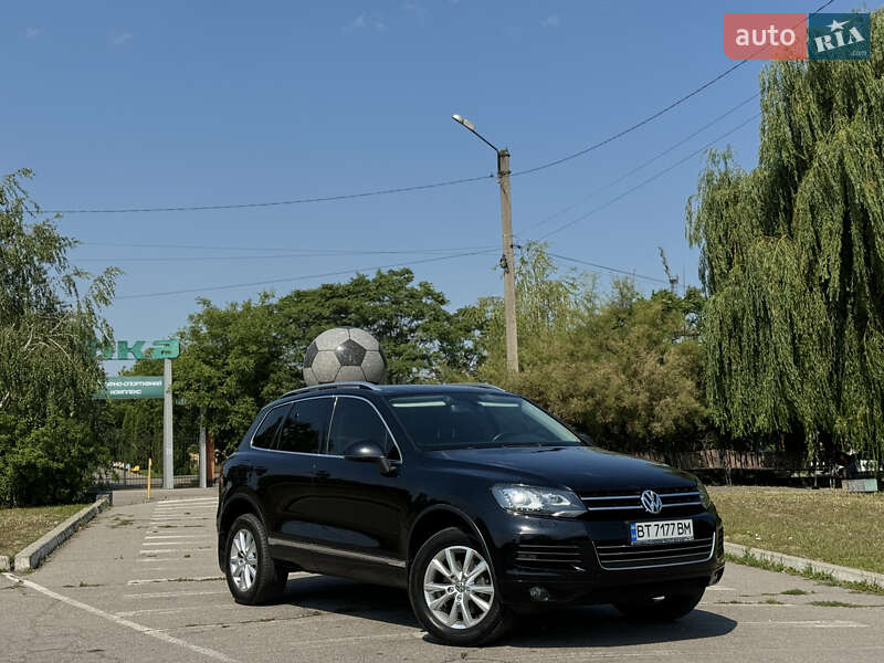 Позашляховик / Кросовер Volkswagen Touareg 2012 в Олександрії фото 5 Позашляховик / Кросовер Volkswagen Touareg 2012 в Олександрії