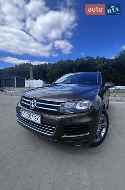 Внедорожник / Кроссовер Volkswagen Touareg 2011 в Тернополе