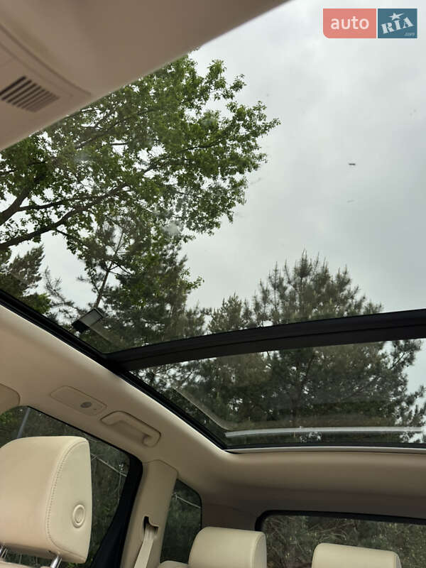 Позашляховик / Кросовер Volkswagen Touareg 2016 в Хмельницькому