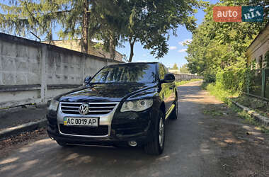 Внедорожник / Кроссовер Volkswagen Touareg 2007 в Луцке