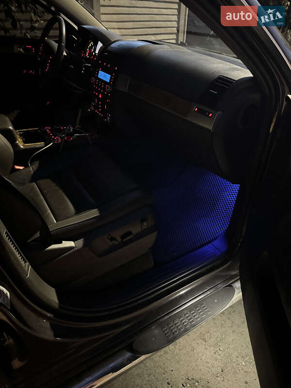 Внедорожник / Кроссовер Volkswagen Touareg 2008 в Днепре фото 21 Внедорожник / Кроссовер Volkswagen Touareg 2008 в Днепре