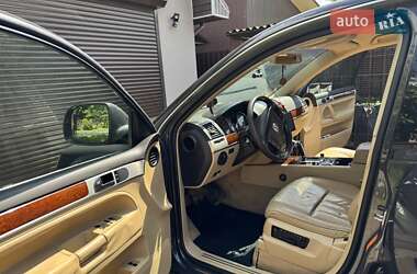Внедорожник / Кроссовер Volkswagen Touareg 2009 в 
