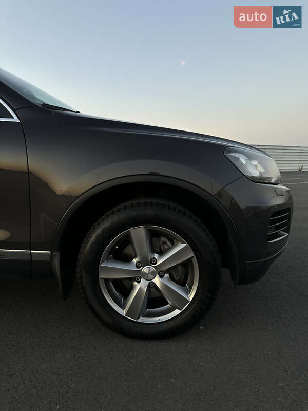 Внедорожник / Кроссовер Volkswagen Touareg 2012 в Львове фото 8 Внедорожник / Кроссовер Volkswagen Touareg 2012 в Львове