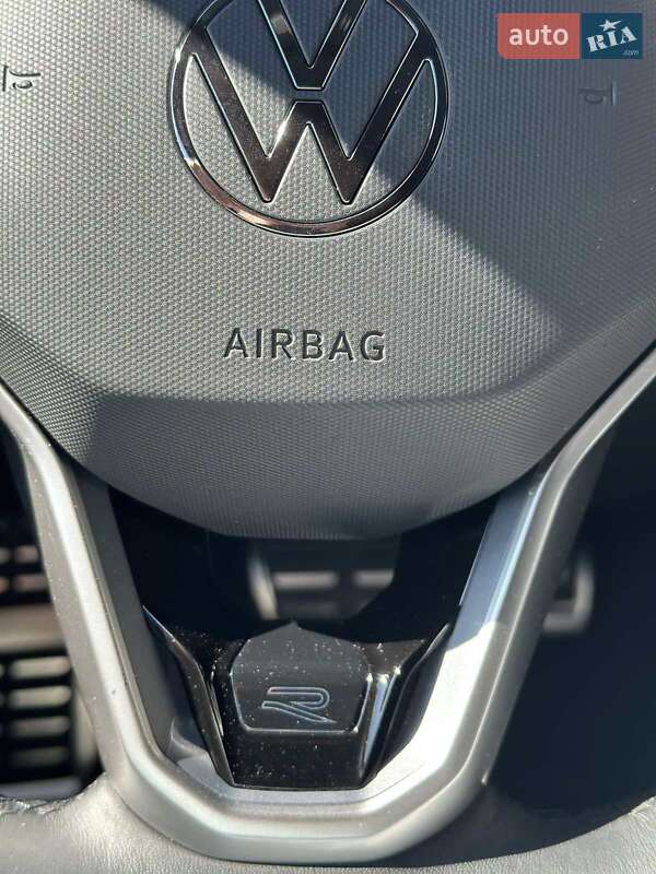 Внедорожник / Кроссовер Volkswagen Touareg 2023 в Полтаве