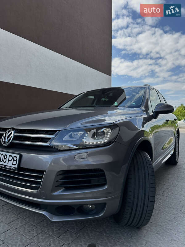 Позашляховик / Кросовер Volkswagen Touareg 2013 в Львові фото 5 Позашляховик / Кросовер Volkswagen Touareg 2013 в Львові