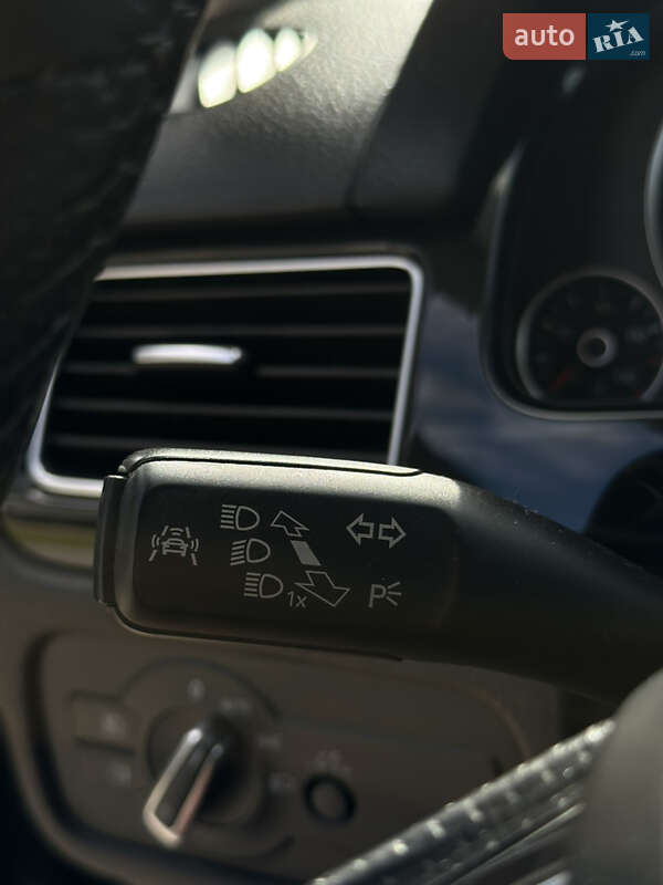 Позашляховик / Кросовер Volkswagen Touareg 2013 в Львові фото 12 Позашляховик / Кросовер Volkswagen Touareg 2013 в Львові