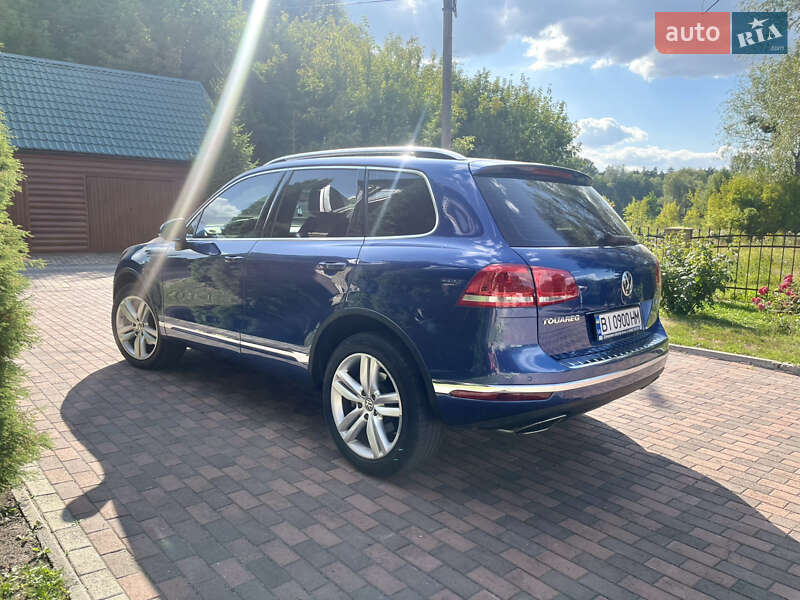 Позашляховик / Кросовер Volkswagen Touareg 2014 в Лохвиці фото 5 Позашляховик / Кросовер Volkswagen Touareg 2014 в Лохвиці