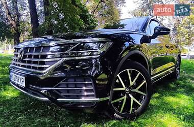 Позашляховик / Кросовер Volkswagen Touareg 2023 в Вінниці