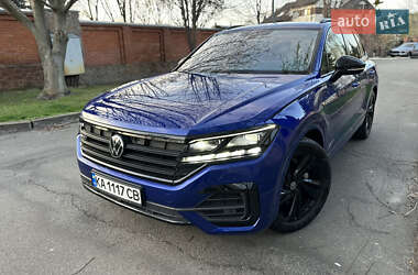 Позашляховик / Кросовер Volkswagen Touareg 2021 в Києві