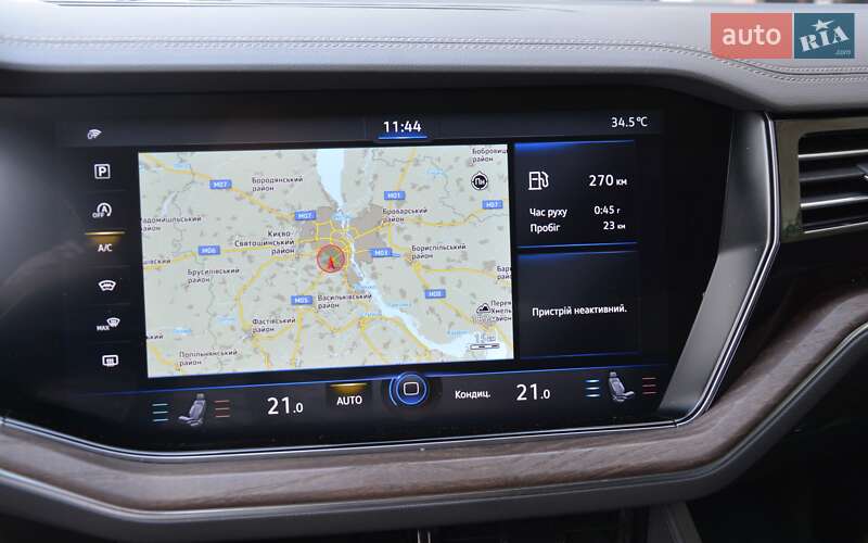 Внедорожник / Кроссовер Volkswagen Touareg 2019 в Киеве