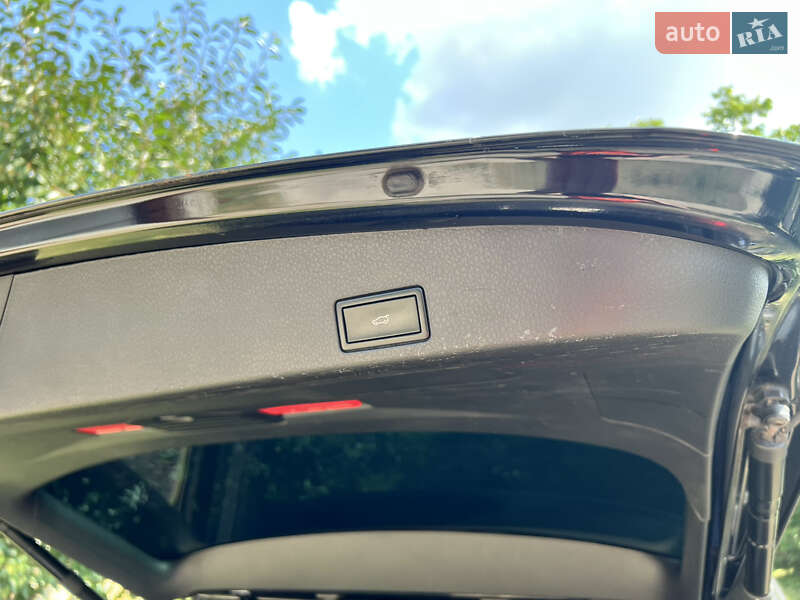 Внедорожник / Кроссовер Volkswagen Touareg 2014 в Харькове фото 17 Внедорожник / Кроссовер Volkswagen Touareg 2014 в Харькове