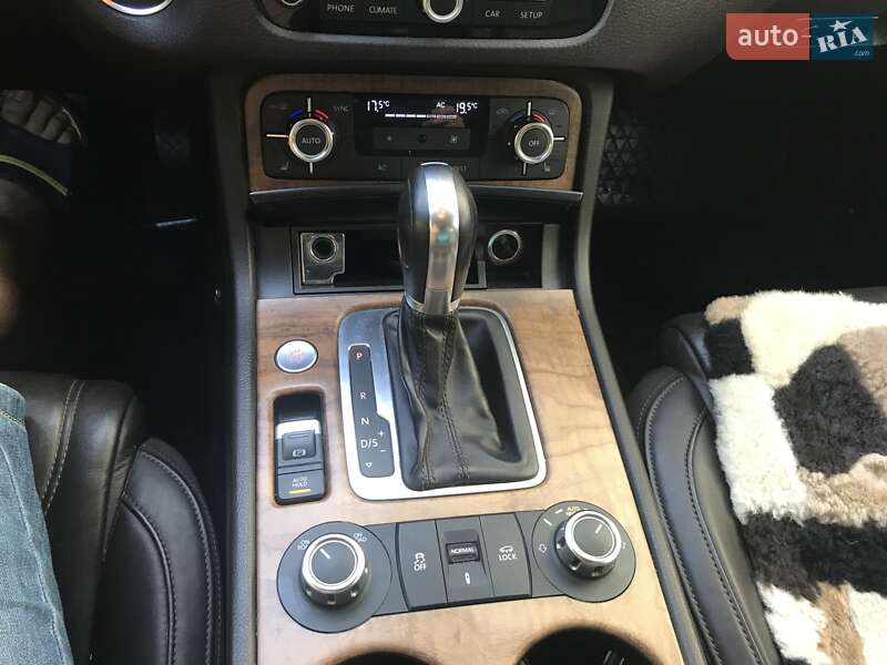 Позашляховик / Кросовер Volkswagen Touareg 2013 в Ужгороді фото 7 Позашляховик / Кросовер Volkswagen Touareg 2013 в Ужгороді