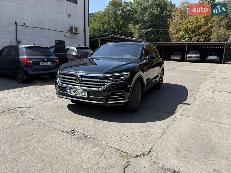 Внедорожник / Кроссовер Volkswagen Touareg 2022 в Каменском фото 10 Внедорожник / Кроссовер Volkswagen Touareg 2022 в Каменском