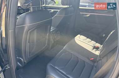 Позашляховик / Кросовер Volkswagen Touareg 2022 в  фото 21 Позашляховик / Кросовер Volkswagen Touareg 2022 в