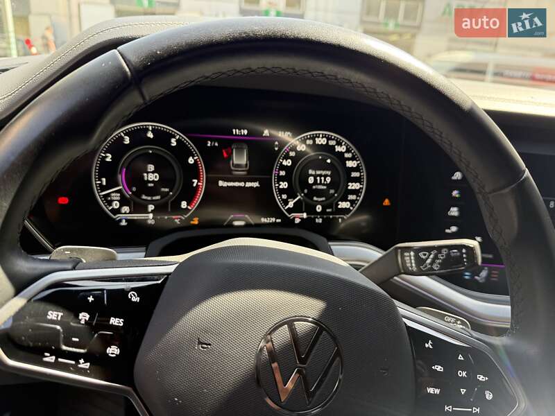 Внедорожник / Кроссовер Volkswagen Touareg 2022 в Каменском фото 17 Внедорожник / Кроссовер Volkswagen Touareg 2022 в Каменском