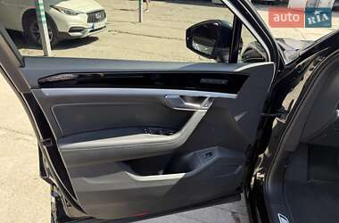 Позашляховик / Кросовер Volkswagen Touareg 2022 в  фото 19 Позашляховик / Кросовер Volkswagen Touareg 2022 в
