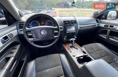 Внедорожник / Кроссовер Volkswagen Touareg 2007 в 