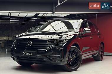 Внедорожник / Кроссовер Volkswagen Touareg 2023 в Киеве
