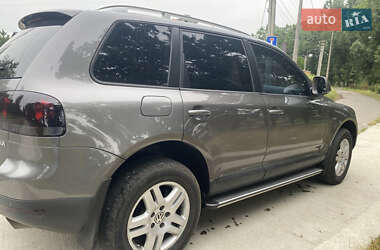 Внедорожник / Кроссовер Volkswagen Touareg 2009 в 
