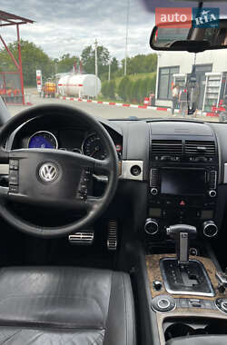 Внедорожник / Кроссовер Volkswagen Touareg 2008 в 