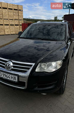 Внедорожник / Кроссовер Volkswagen Touareg 2008 в 