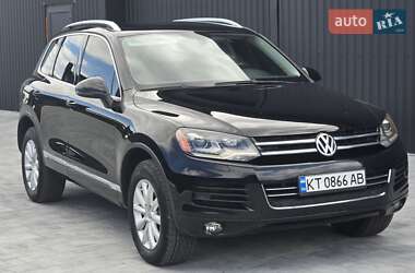 Позашляховик / Кросовер Volkswagen Touareg 2011 в Івано-Франківську
