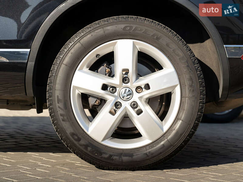 Позашляховик / Кросовер Volkswagen Touareg 2016 в Одесі фото 10 Позашляховик / Кросовер Volkswagen Touareg 2016 в Одесі