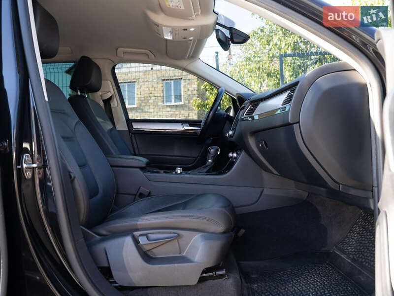 Позашляховик / Кросовер Volkswagen Touareg 2016 в Одесі фото 34 Позашляховик / Кросовер Volkswagen Touareg 2016 в Одесі