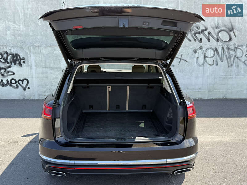 Позашляховик / Кросовер Volkswagen Touareg 2021 в Львові фото 18 Позашляховик / Кросовер Volkswagen Touareg 2021 в Львові
