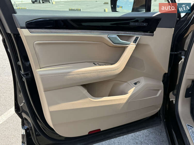 Позашляховик / Кросовер Volkswagen Touareg 2021 в Львові фото 34 Позашляховик / Кросовер Volkswagen Touareg 2021 в Львові