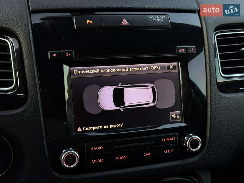 Позашляховик / Кросовер Volkswagen Touareg 2012 в Тернополі