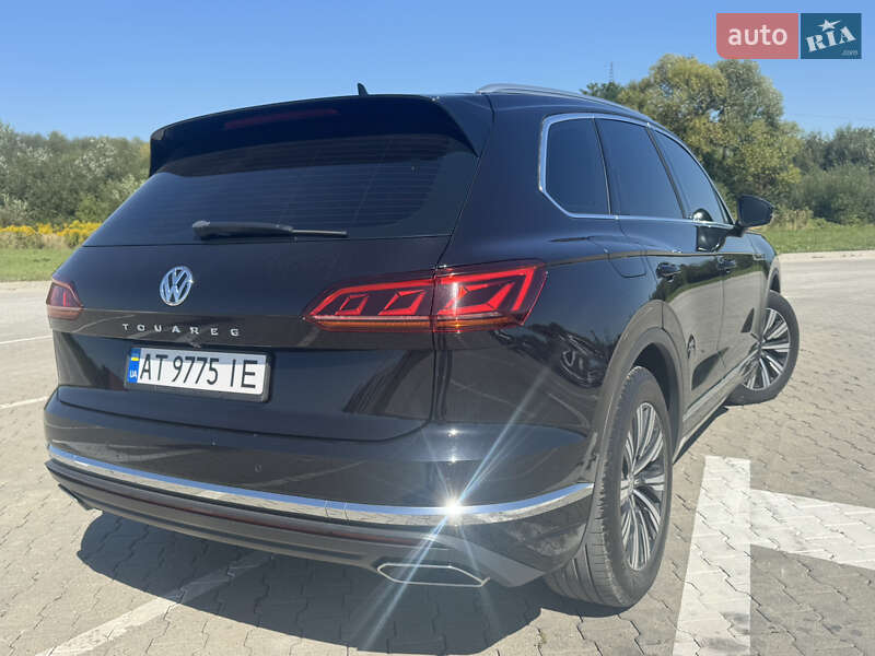 Внедорожник / Кроссовер Volkswagen Touareg 2018 в Коломые
