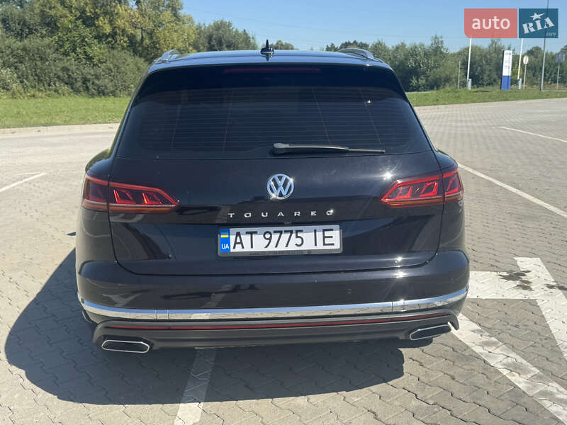 Внедорожник / Кроссовер Volkswagen Touareg 2018 в Коломые