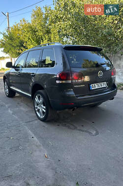 Внедорожник / Кроссовер Volkswagen Touareg 2007 в 