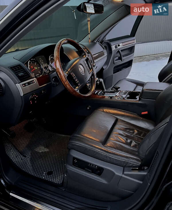 Внедорожник / Кроссовер Volkswagen Touareg 2008 в Ивано-Франковске