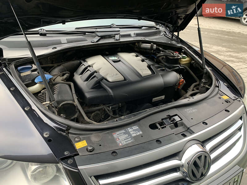 Внедорожник / Кроссовер Volkswagen Touareg 2008 в Ивано-Франковске