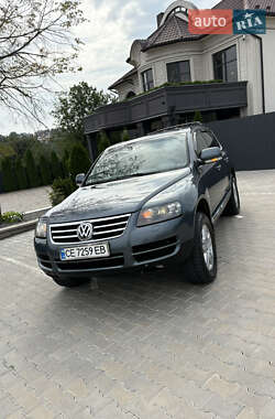 Внедорожник / Кроссовер Volkswagen Touareg 2006 в Черновцах