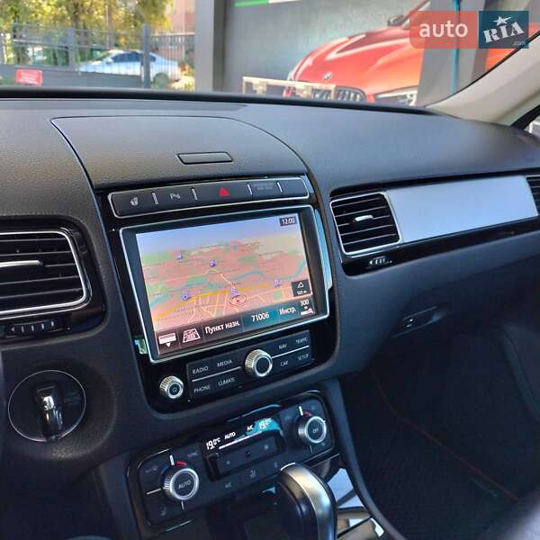 Внедорожник / Кроссовер Volkswagen Touareg 2016 в Коростене фото 9 Внедорожник / Кроссовер Volkswagen Touareg 2016 в Коростене